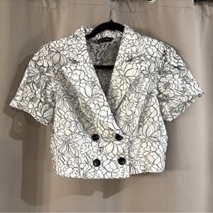 Women’s Llinarry Crop Top Lace Top